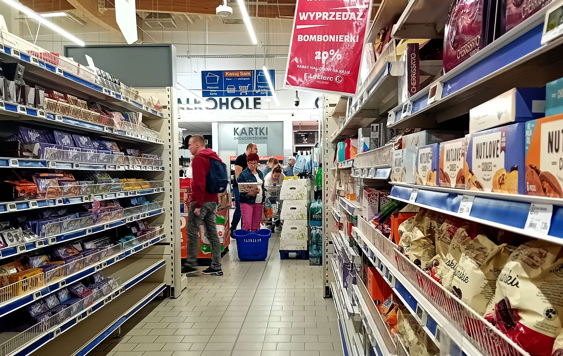 Sklepy wróciły do starej promocji. "Sposób na przyciągnięcie klienta"