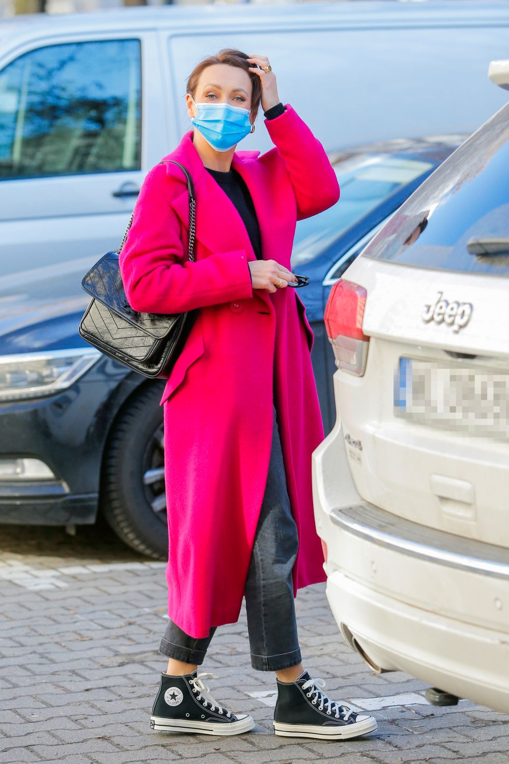 Anna Kalczyńska w różowym płaszczu w Dzień Dobry TVN