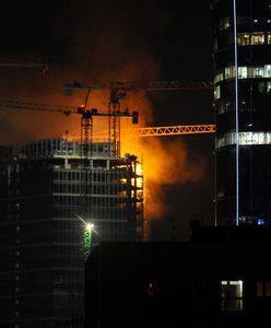 Pożar na budowie wieżowca. Płonie budynek w centrum Warszawy