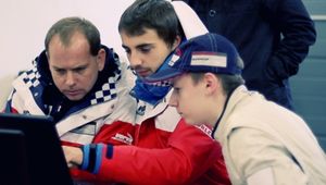 Formuła Renault 2.0: Pechowe zakończenie sezonu Giermaziaka