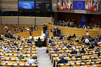 Zmiana czasu jednak zostanie? "Nie jest wiadome, jakie będą dalsze losy tego projektu"