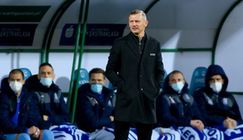 Dariusz Żuraw po derbach: Dopisało nam szczęście. Styl wróci, gdy poprawią się boiska i złapiemy luz