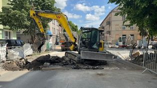 Robotnicy przecięli światłowód. Telewizja i radio we Włocławku zamilkły