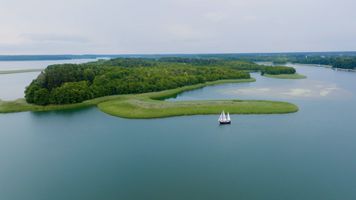 "W Polskę na weekend". Polski biegun piękna. Suwalszczyzna potrafi oczarować