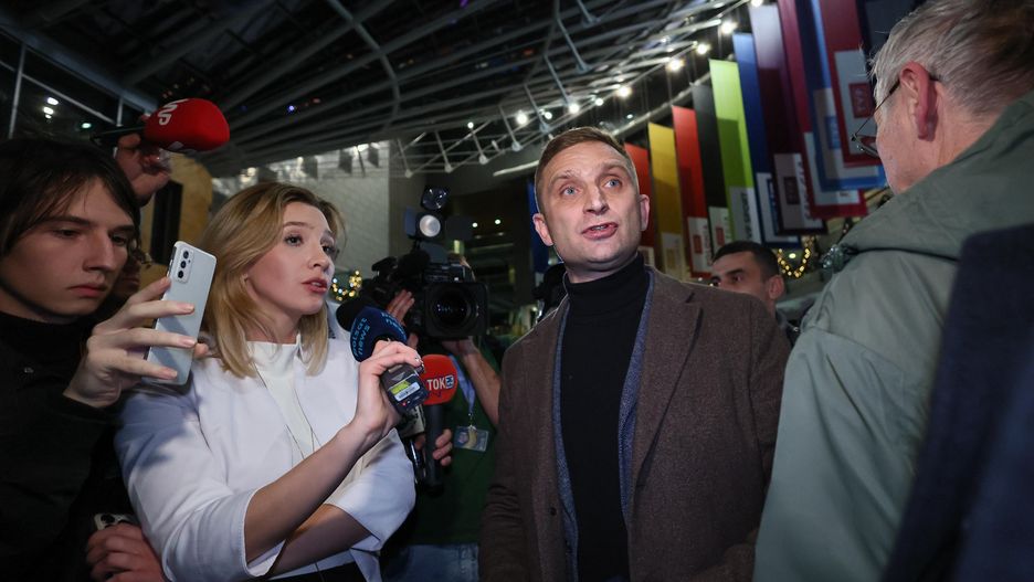 Robert Bąkiewicz pojawił się w siedzibie TVP