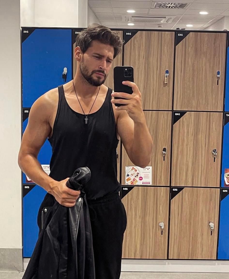 Model z okładki Blanki Lipińskiej