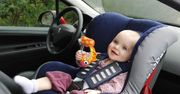 Jak przewozić dziecko w foteliku samochodowym?