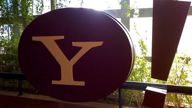 Yahoo pozywa Facebooka. Domaga się pieniędzy za 10 patentów 1