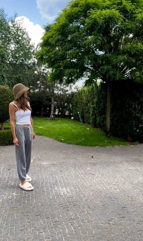 Małgosia Rozenek czeka na zamówione rośliny