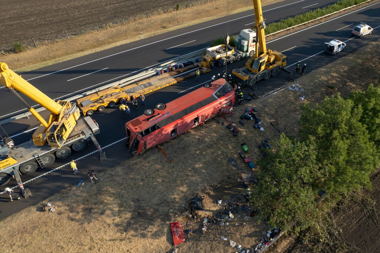 Wypadek autokaru na Węgrzech. Nowe informacje od śledczych