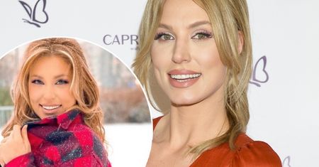 Karolina Pajączkowska wyszła na dwór w koszuli. Widać, że dziennikarka TVP była modelką