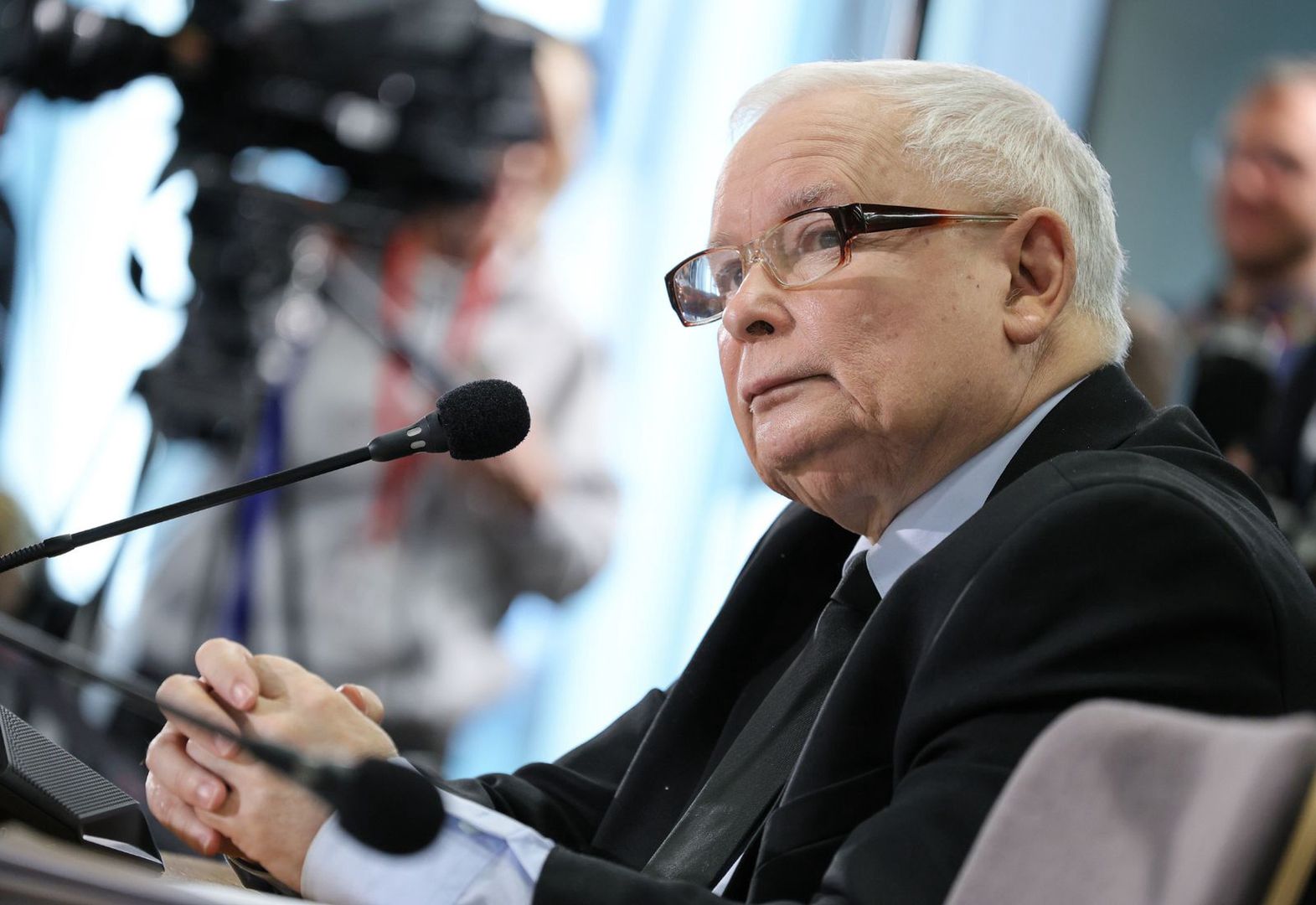 Zobaczył Kaczyńskiego w Sejmie. "To świadczy o nim bardzo źle"