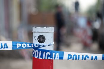 Pobity i martwy na ulicy. Policja zatrzymała dwie osoby