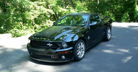 Ford Shelby GT500KR należący do Carrolla Shelby'ego na sprzedaż