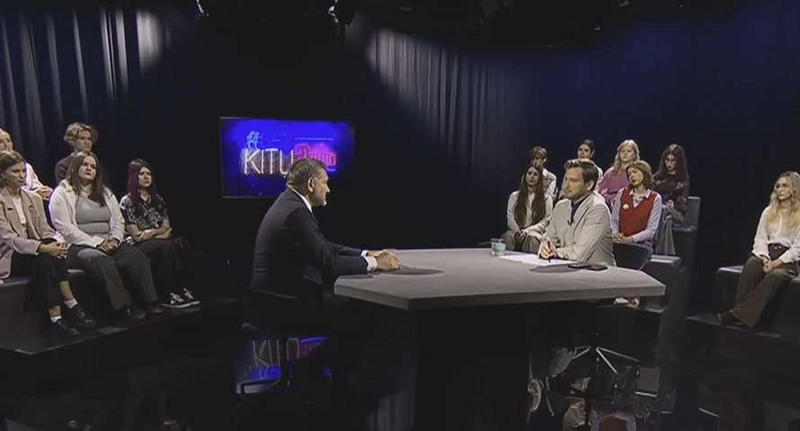 Zmiany w programie Radomira Wita w TVN24. "Aby głos młodych wybrzmiał jeszcze bardziej"