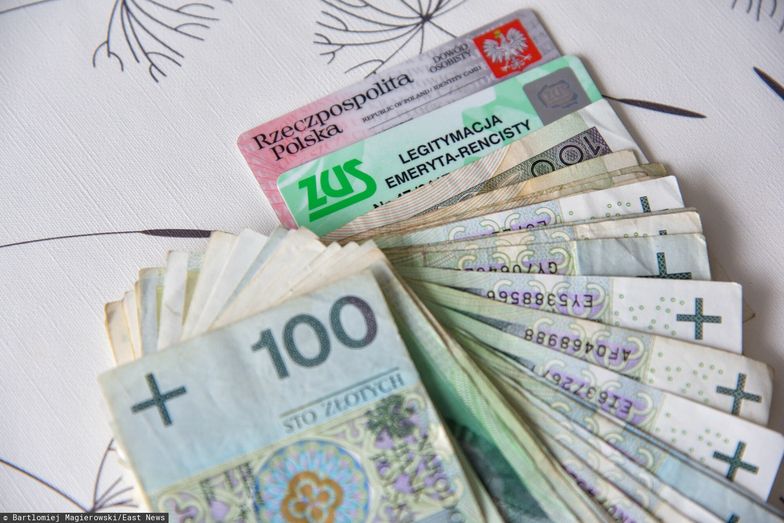 Emeryt rekordzista pobiera prawie 50 tys. zł