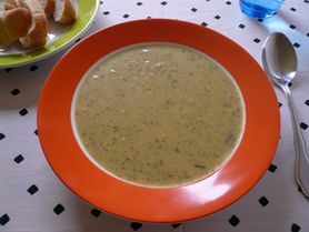  Zupa krem z brokułów