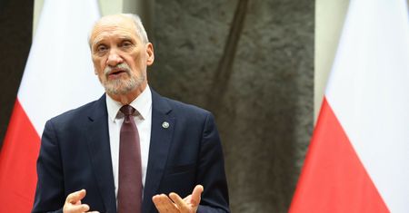 Miażdżący raport o podkomisji Macierewicza. "Działanie z premedytacją"