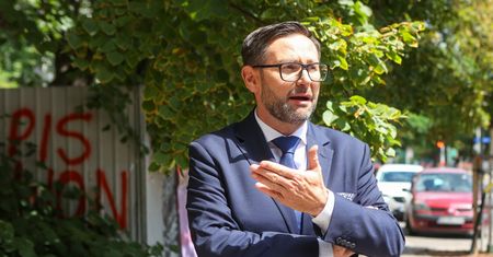 Daniel Obajtek: pomoc Orlenu po powodzi jest śmieszna