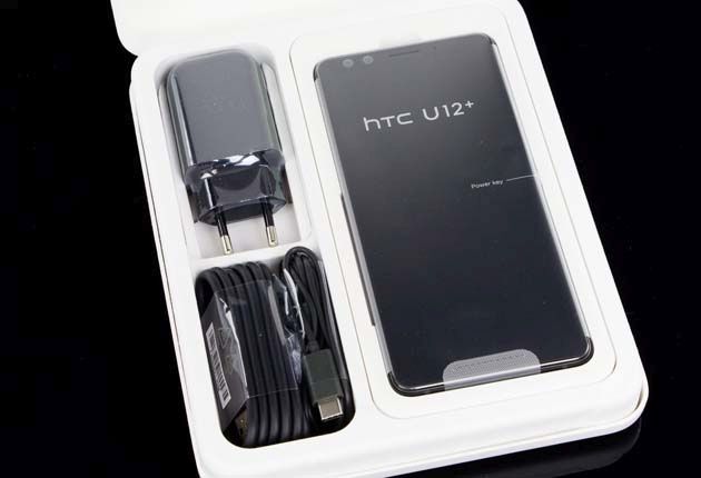 HTC U12+ zestaw