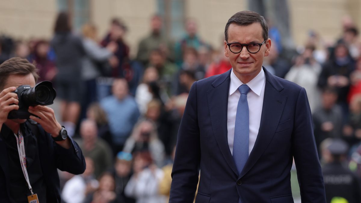 PRAGUE, CZECH REPUBLIC - OCTOBER 06: Polish Prime Minister Mateusz Morawiecki arrives for the inaugural meeting of the European Political Community (EPC) at Prague Castle on October 06, 2022 in Prague, Czech Republic. Leaders from countries of the new European Political Community, which includes member states of the European Union as well as 17 other countries from across Europe, including Ukraine, are meeting today at Prague Castle. The EPC was first proposed by French President Emmanuel Macron and is a reaction to Russia's military invasion of Ukraine. The EPC also includes Armenia and Azerbaijan, who are currently in a simmering military conflict with one another. (Photo by Sean Gallup/Getty Images)