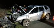 Groźna kolizja. Uderzył w przepust drogowy