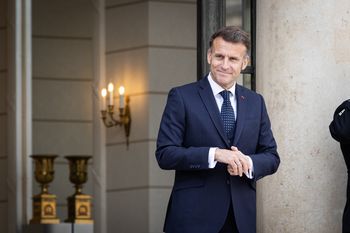 Macron już w Gdańsku. Serdeczne przywitanie z Donaldem Tuskiem