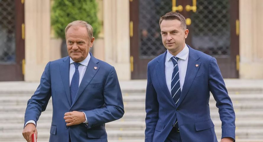 W końcu jest rzecznik rządu. Ekspert: wybór aktywnego polityka to błąd