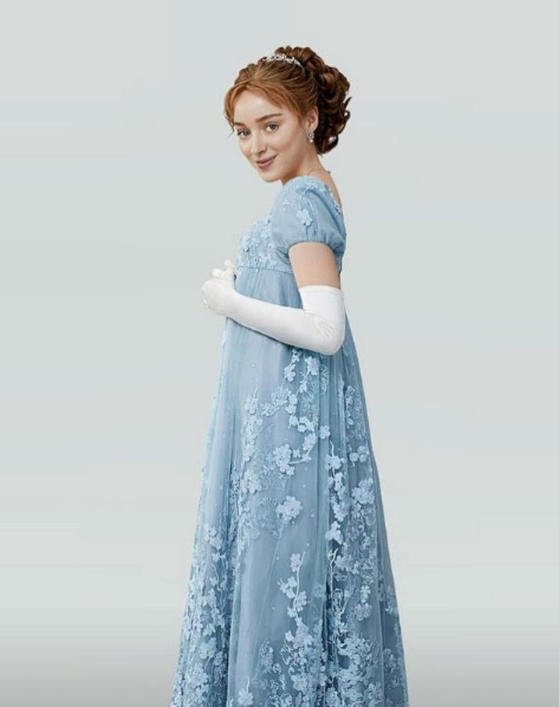 Phoebe Dynevor