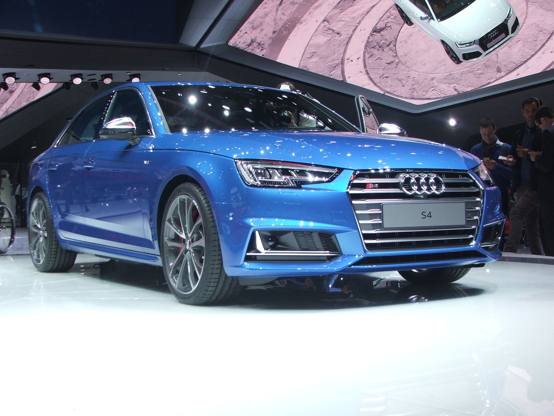 Audi S4