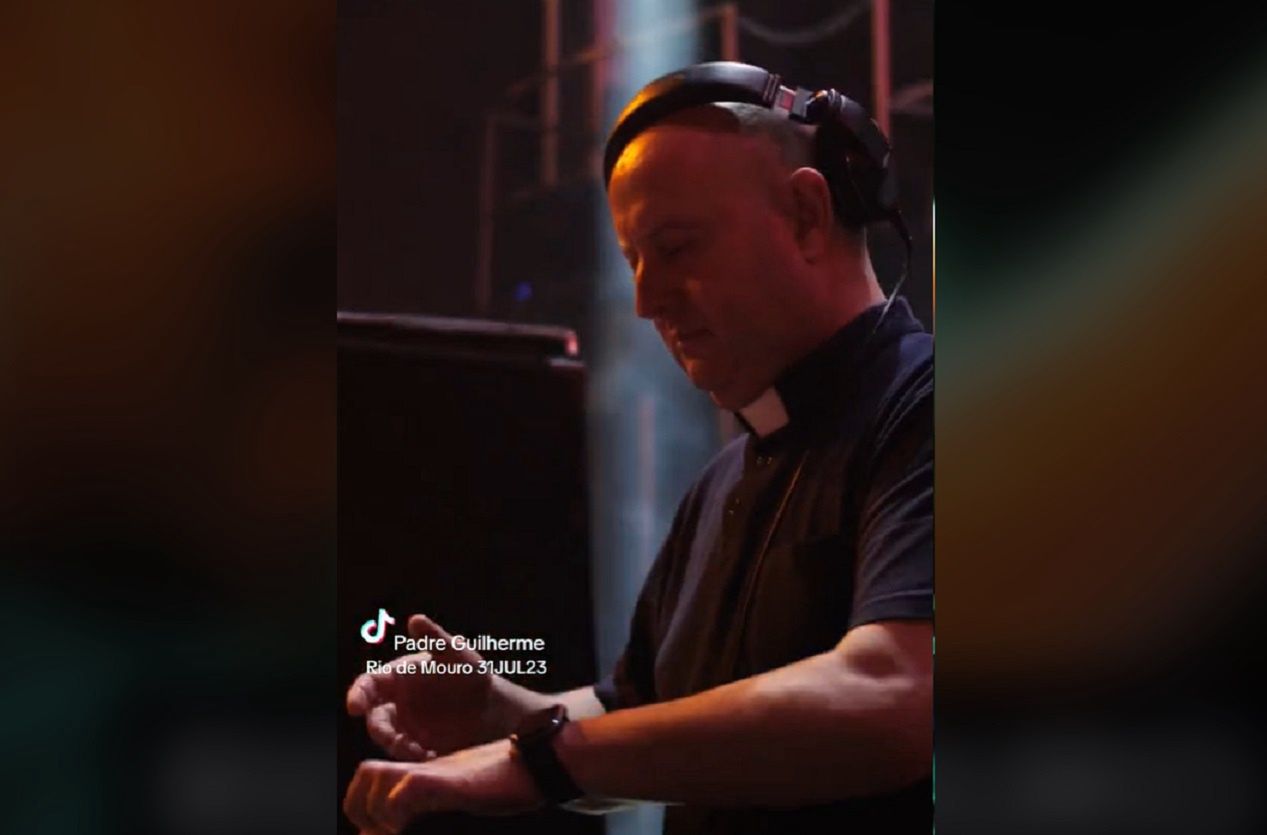 DJ Ksiądz gra trance i bawi się konsoletą. Jego nagrania podbijają TikToka