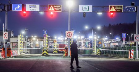 Wielka legalna ucieczka poborowych z Ukrainy. Stosują kilka trików
