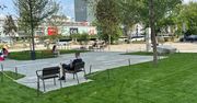 Nowy Plac Centralny tętni życiem i pamięcią Warszawy. Przemiana serca stolicy