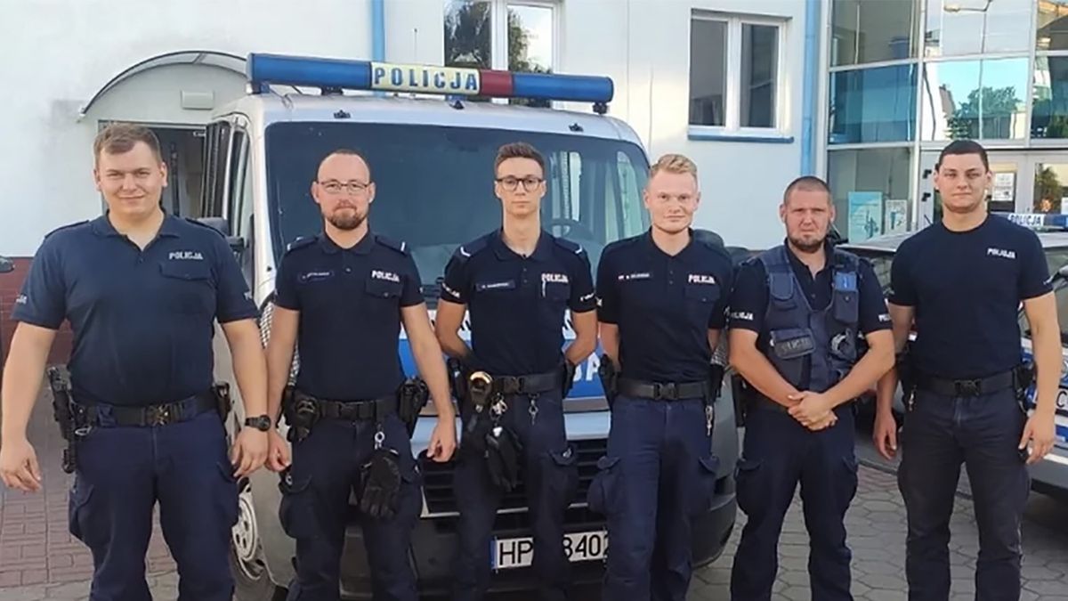 Do ratowania dziecka przystąpili: mł. asp. Marcin Makowiecki, st. sierż. Aleksander Wrzalik, sierż. Mateusz Duda, sierż. Mikołaj Majewski, sierż. Michał Sosnowski, st. post. Hubert Szpitalewski 