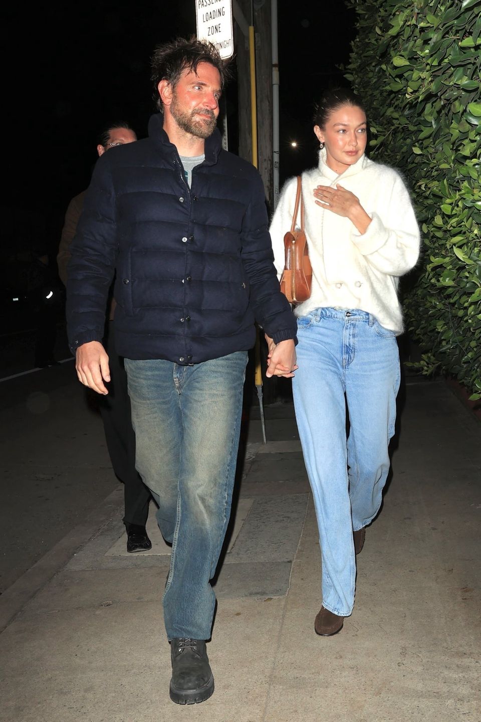 Bradley Cooper i Gigi Hadid w drodze na kolację