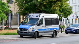 W gminie Radomsko wpadł przez brak świateł. Kierujący fordem miał zakaz prowadzenia pojazdów