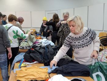 Wrocław: Ubrania, książki i planszówki. Niepotrzebne rzeczy na wymianę