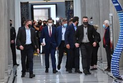 Morawiecki rozmawiał z Lewicą. A Biedroń wbił szpilę politykom PO