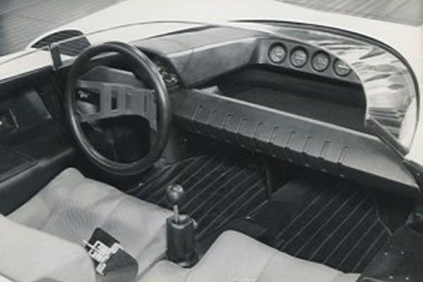 1968 Alfa Romeo P33 Roadster