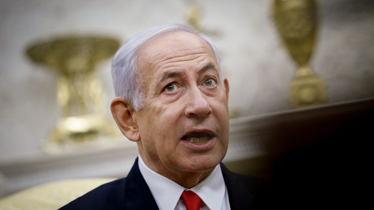 WASHINGTON, DC - APRIL 07: Israeli Prime Minister Benjamin Netanyahu speaks during a meeting with U.S. President Donald Trump in the Oval Office of the White House on April 7, 2025 in Washington, DC. President Trump is meeting with Netanyahu to discuss ongoing efforts to release Israeli hostages from Gaza and newly imposed U.S. tariffs. (Photo by Kevin Dietsch/Getty Images)