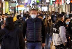 Koronawirus. Wirusolodzy: odporność stadna to niebezpieczny pomysł