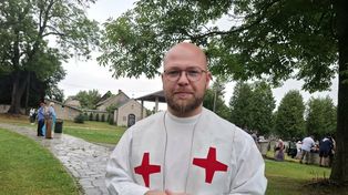 Busko-Zdrój: Po wypadku na 45. Kieleckiej Pieszej Pielgrzymce na Jasną Górę. Osoby poszkodowane podczas burzy w Szańcu opuściły już szpital. Zobacz wideo