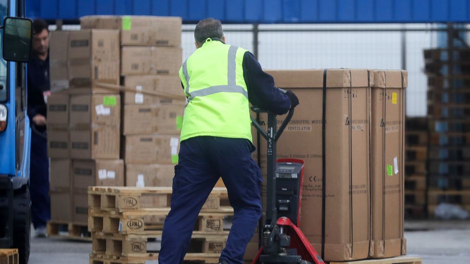 Firma E&K jest winna ok. 70 mln zł za niedostarczone respiratory