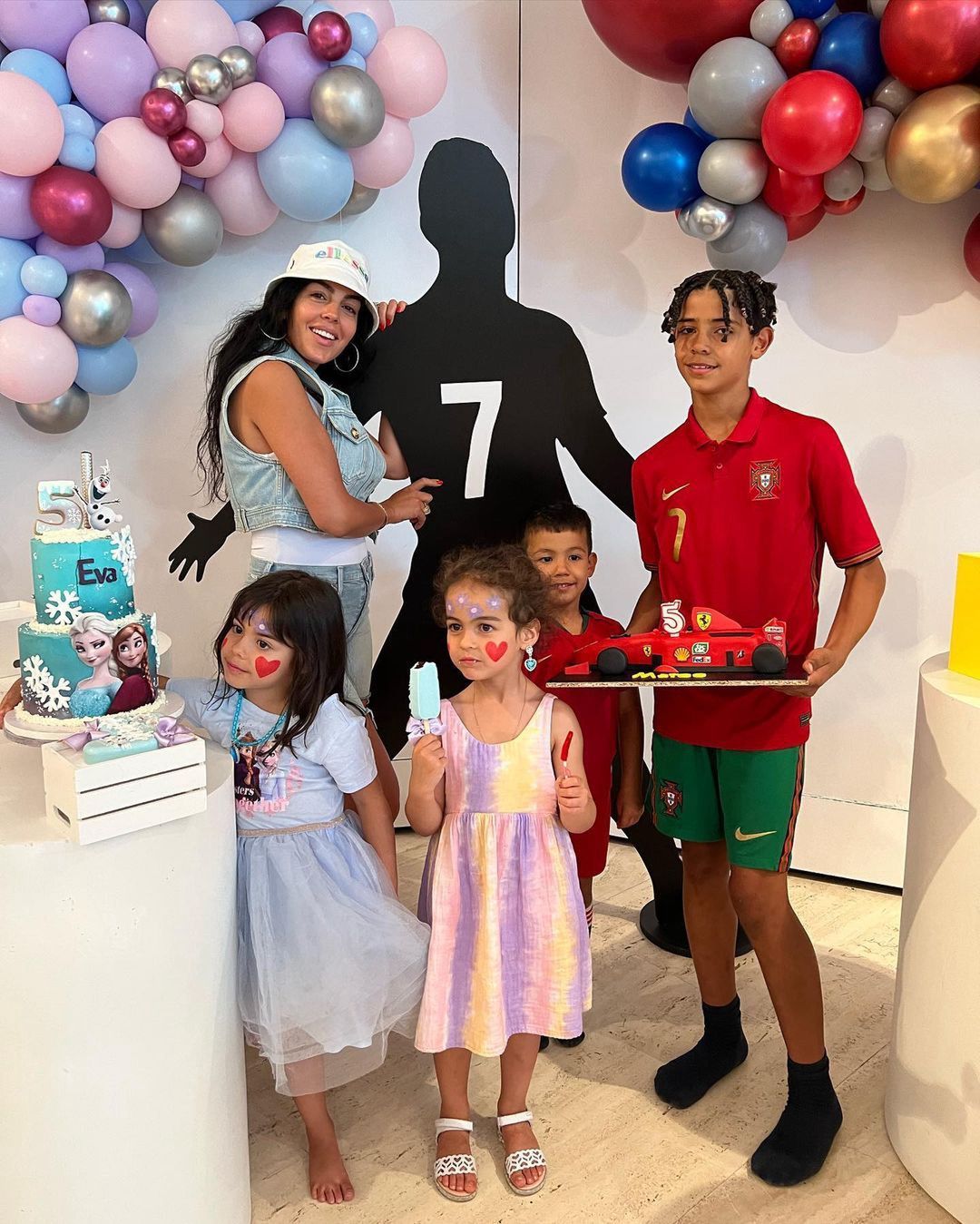 Urodziny bliźniąt Christiano Ronaldo