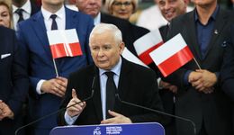 Kaczyński chce wzmocnić i wydłużyć mur. "Trzeba nie mieć piątej klepki"