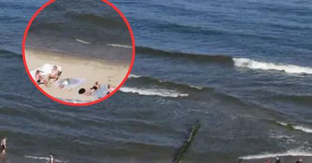 Była 10 rano. Ujęcie z plaży w Rewalu