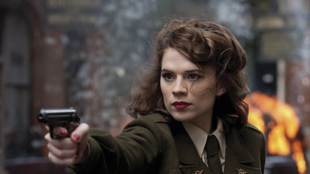 Hayley Atwell jako Peggy Carter