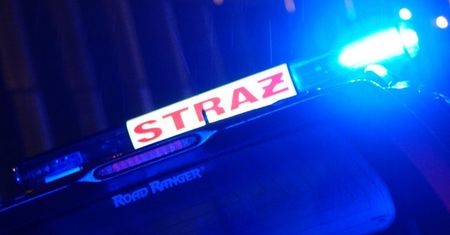 Wypadek w zakładach mięsnych. Noga 41-latki utknęła w maszynie