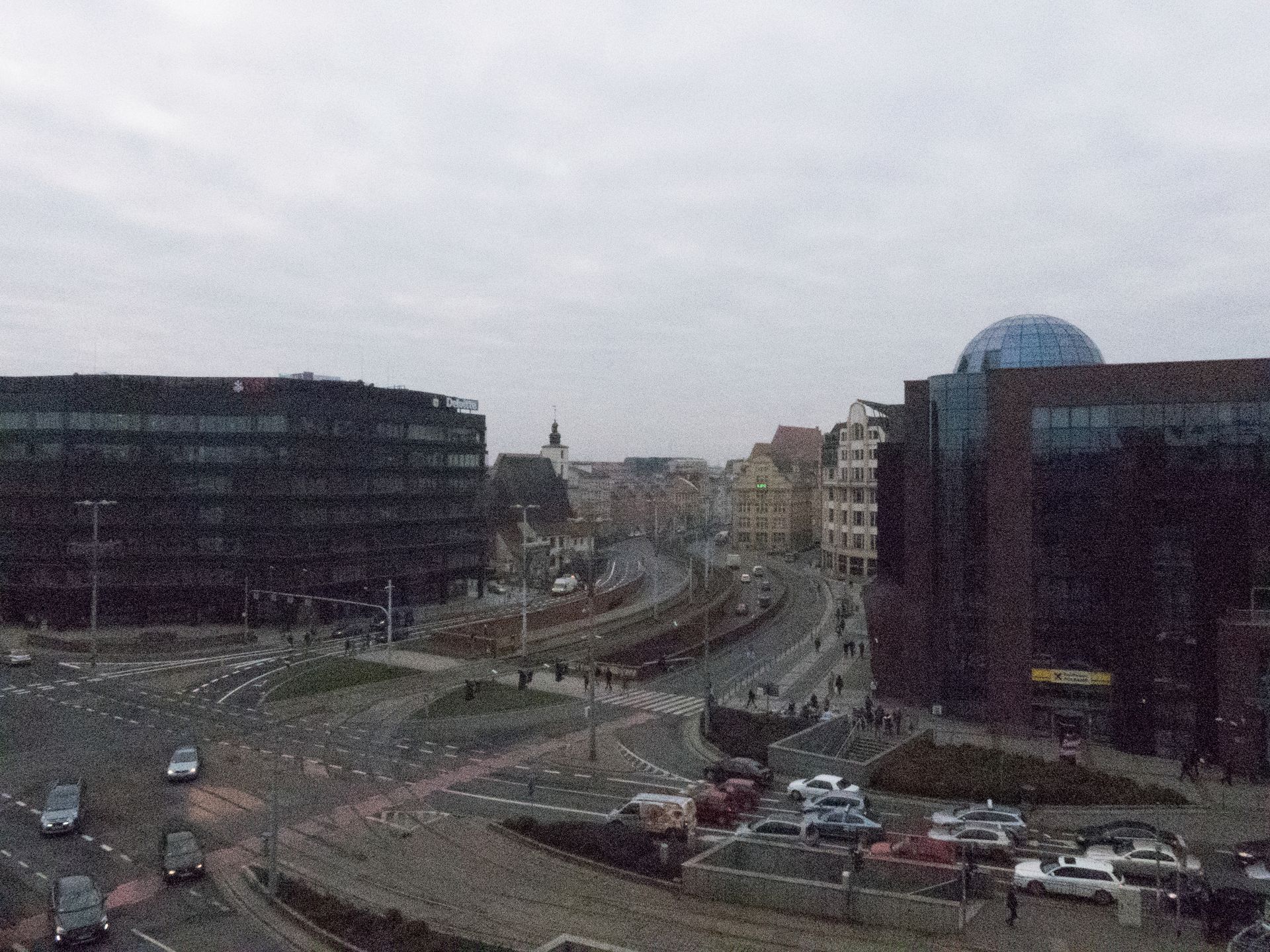 Panasonic Lumix FZ300 - test aparatu z ogniskową 600 mm, światłem f/2.8 i filmami 4K 46