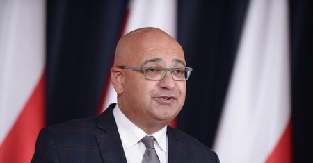 Alvin Gajadhur usłyszał zarzuty. Był ministrem w rządzie PiS